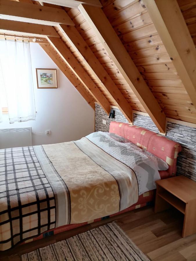 Apartman Tonka Otočac Exteriér fotografie
